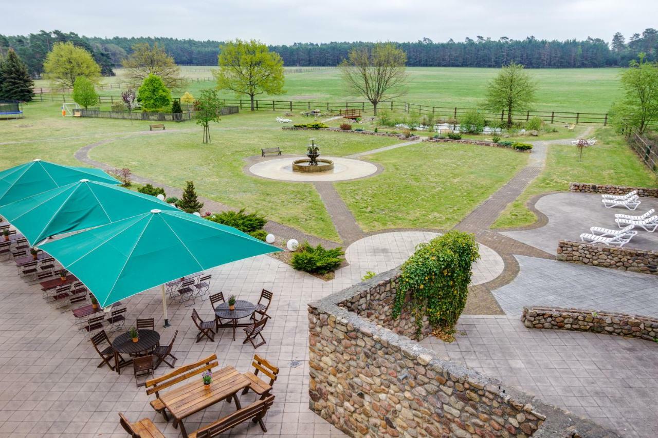 Ferien Hotel Flaeming Niemegk  Zewnętrze zdjęcie